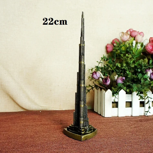 Burj Khalifa Metal Statue – Elegant Dubai Landmark Replica