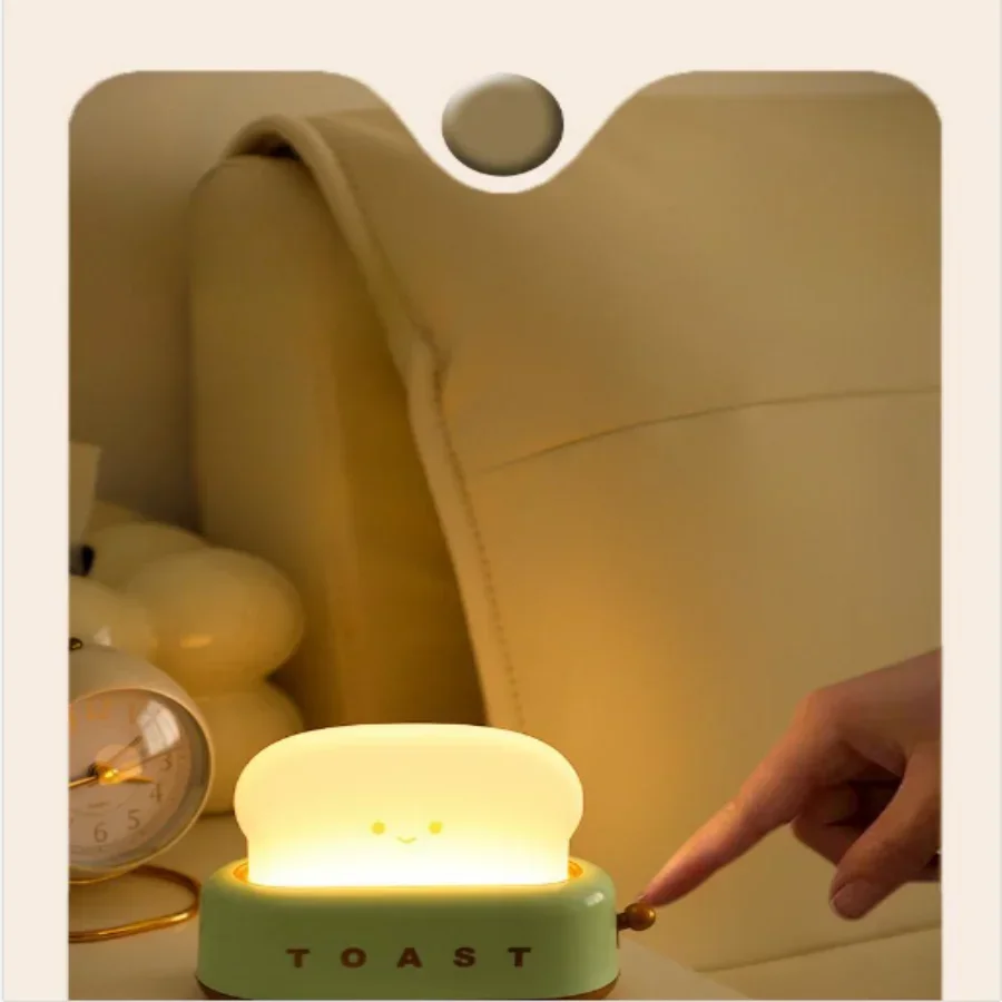 Cute Toast Night Light – Dimmable LED Bedside Lamp